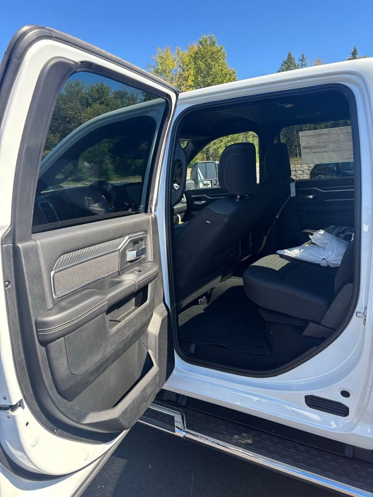 New 2026 RAM 2500 Big Horn AWD/4WD image 11