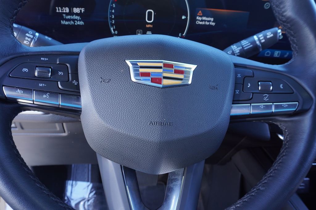 Certified 2025 Cadillac XT4 Premium Luxury image 17