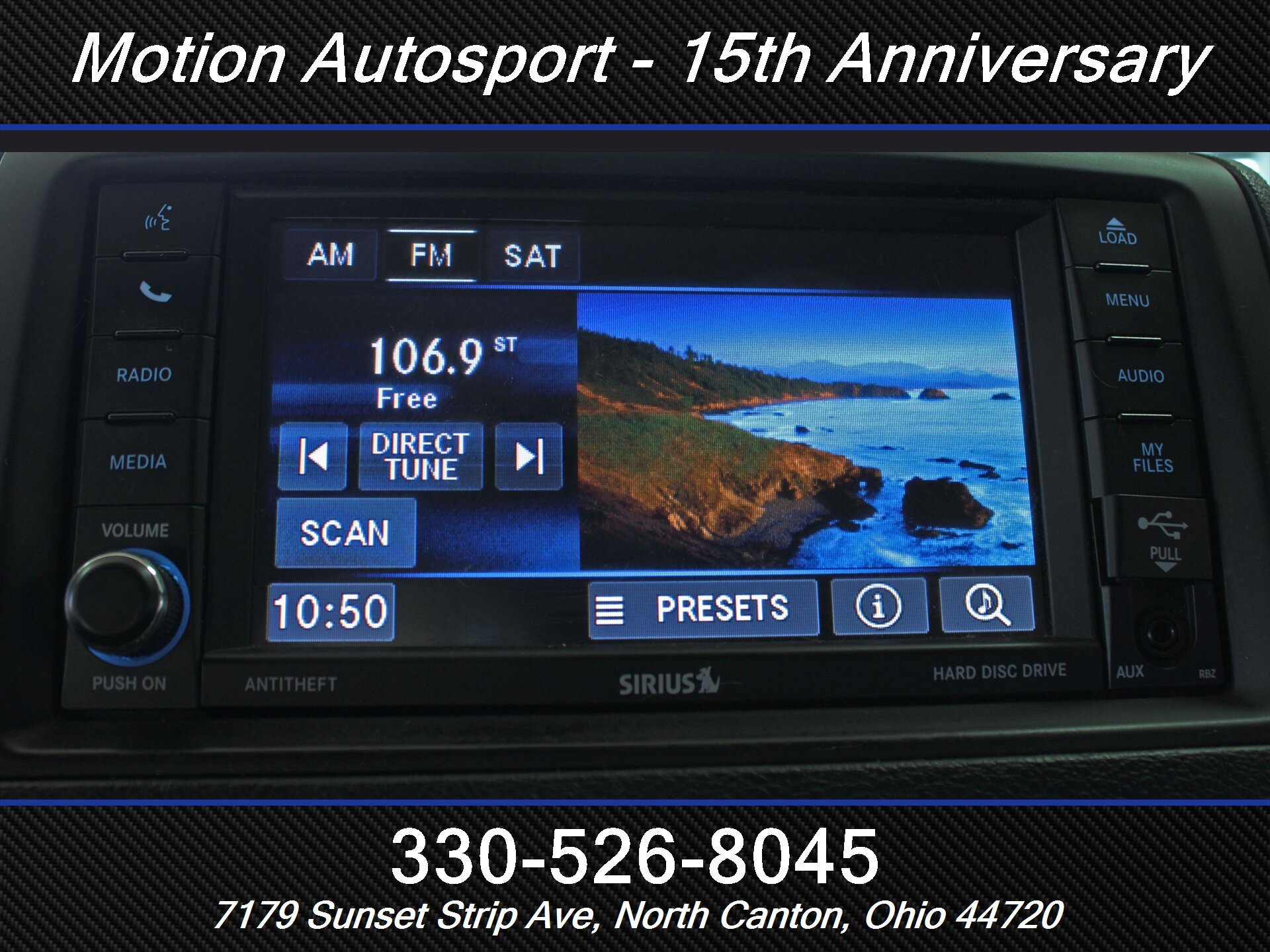 Used 2015 Chrysler Town & Country S w/ Driver Convenience Group FWD image 26