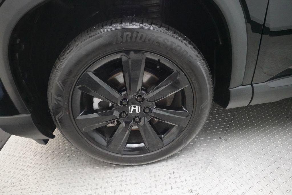 Certified 2025 Honda Pilot Black Edition image 29