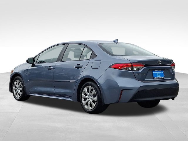 Used 2024 Toyota Corolla LE FWD image 4