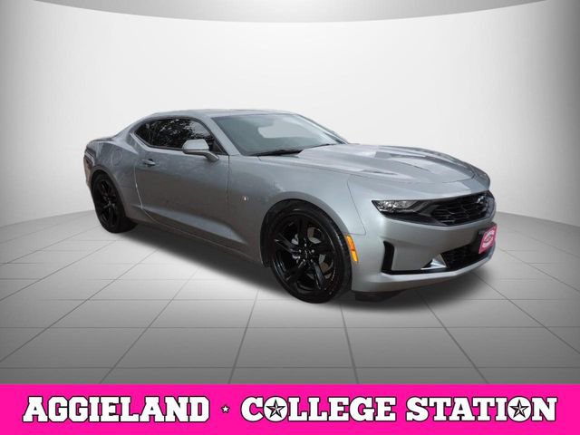 Certified 2024 Chevrolet Camaro LT w/ RS Package image 3