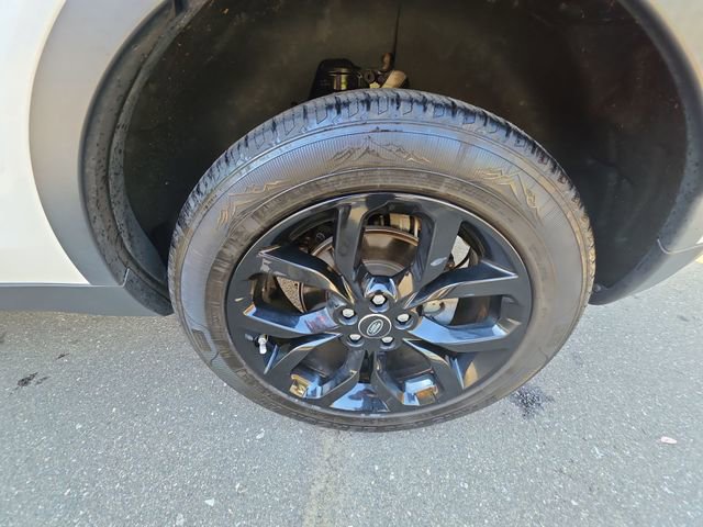 Used 2019 Land Rover Discovery Sport HSE image 43