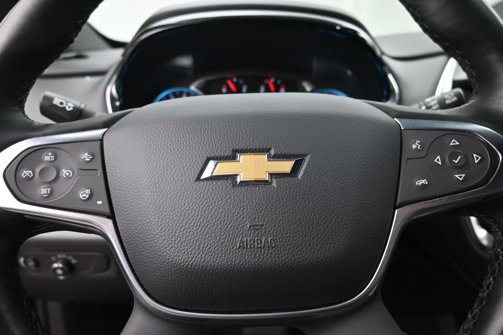 Used 2023 Chevrolet Traverse LT w/ LT Premium Package AWD/4WD image 19