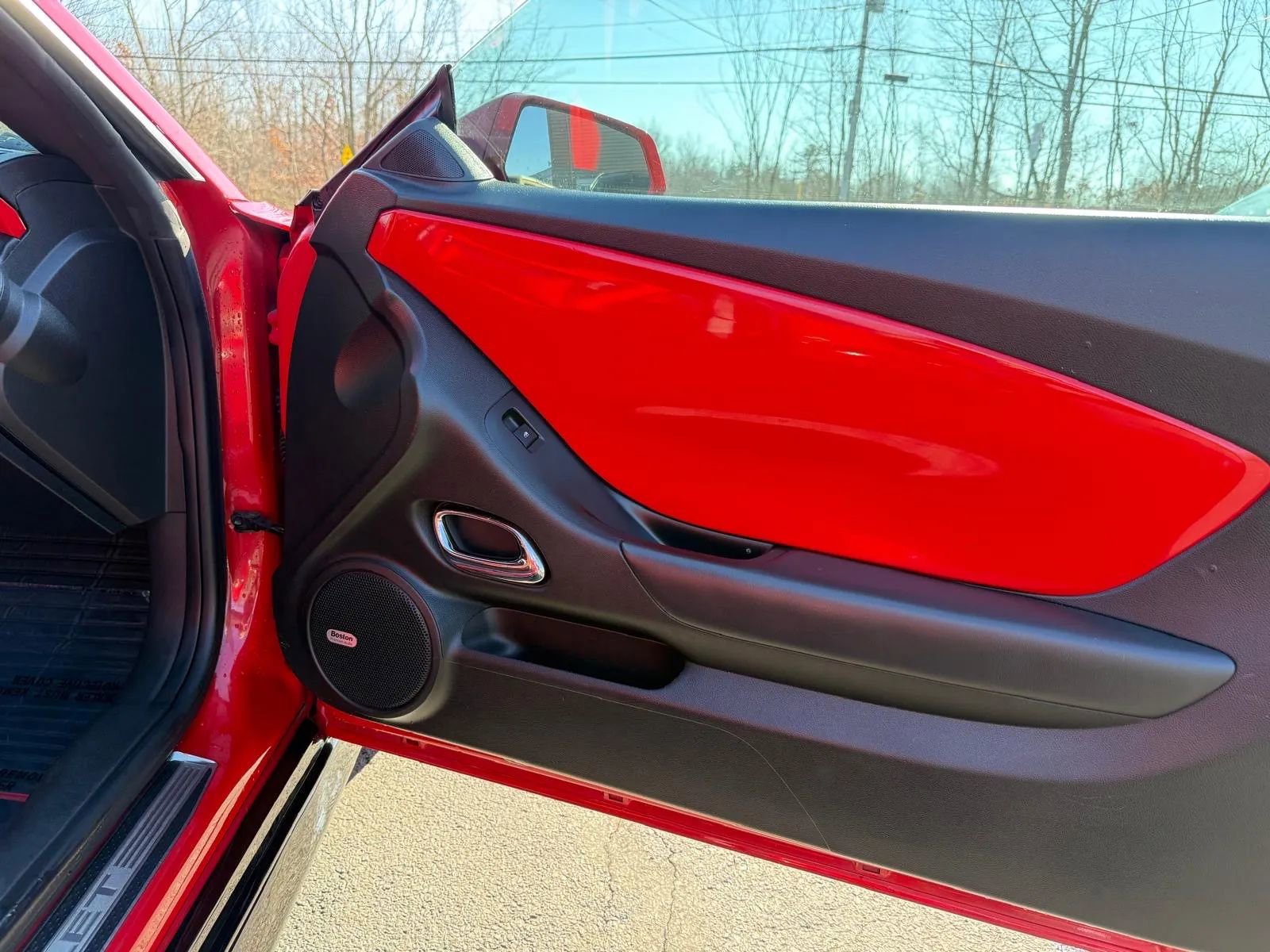 Used 2010 Chevrolet Camaro SS w/ RS Package image 25