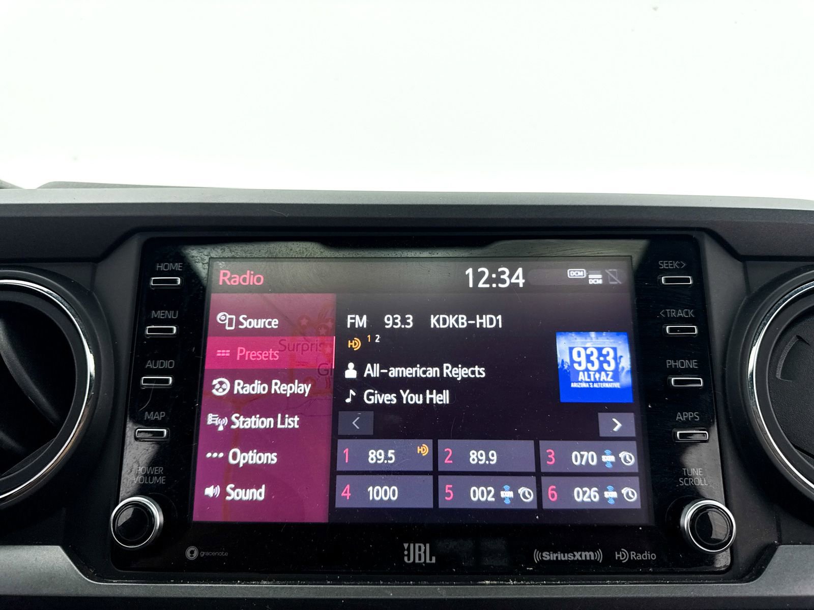 Used 2020 Toyota Tacoma TRD Off-Road w/ TRD Premium Off Road Package AWD/4WD image 6