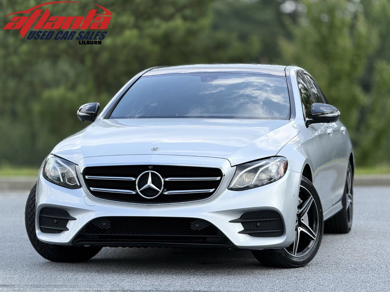 Used 2019 Mercedes-Benz E 300 4MATIC image 1