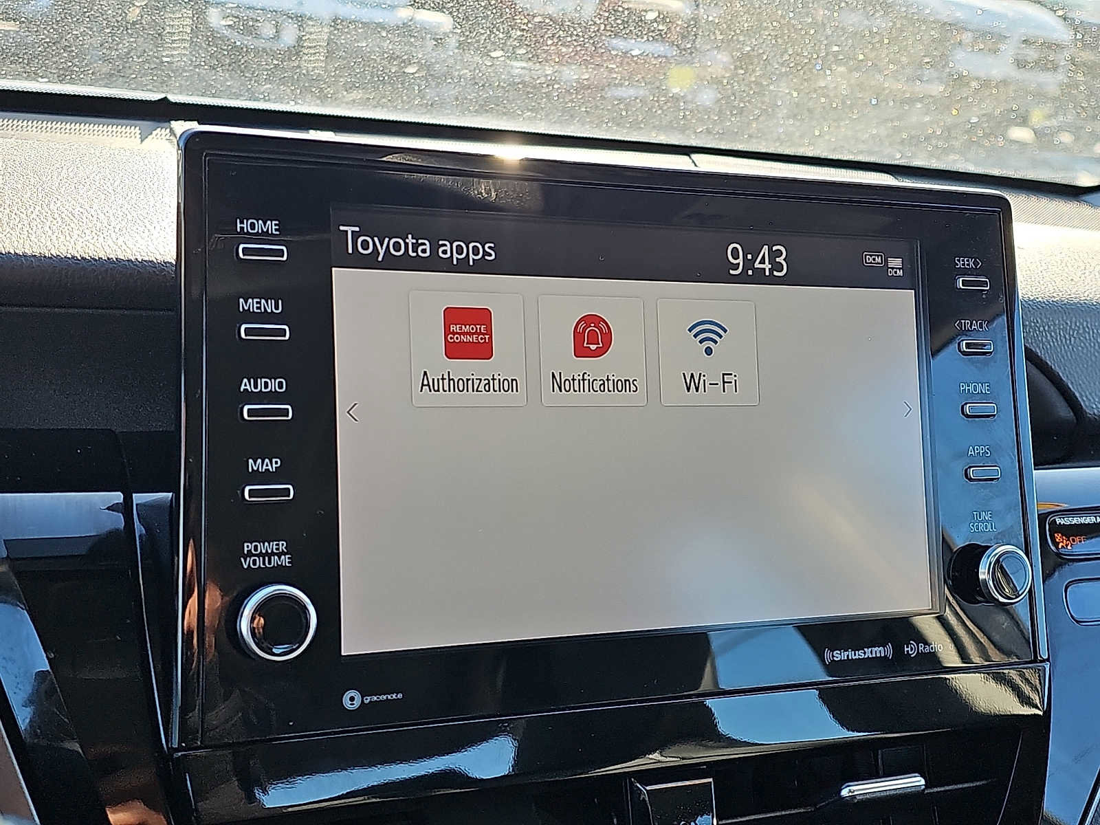 Used 2022 Toyota Camry XSE image 25