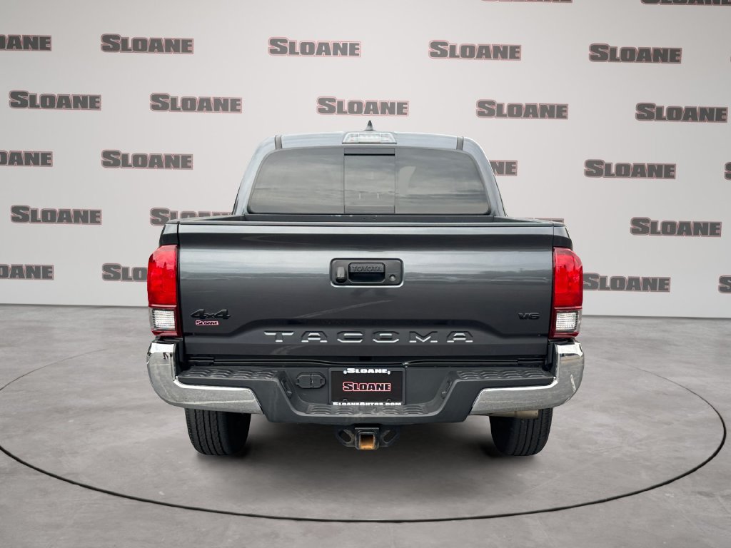 Used 2023 Toyota Tacoma SR5 AWD/4WD image 4