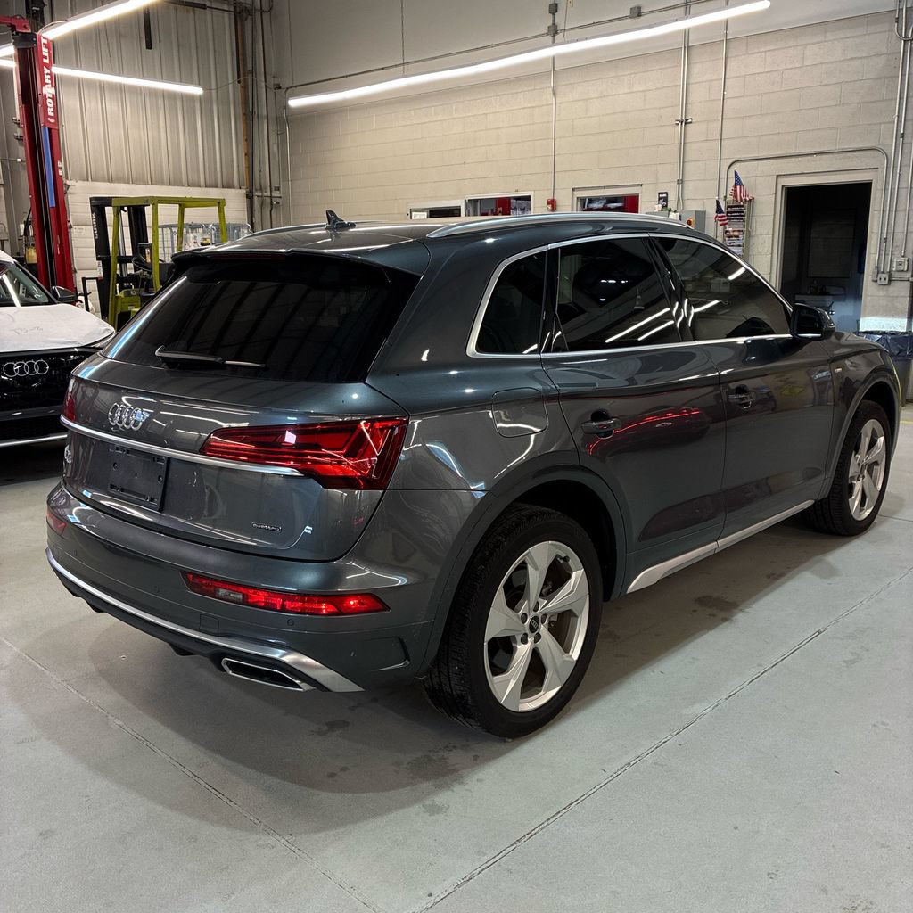 Used 2024 Audi Q5 2.0T Premium Plus w/ Premium Plus Package AWD/4WD image 6