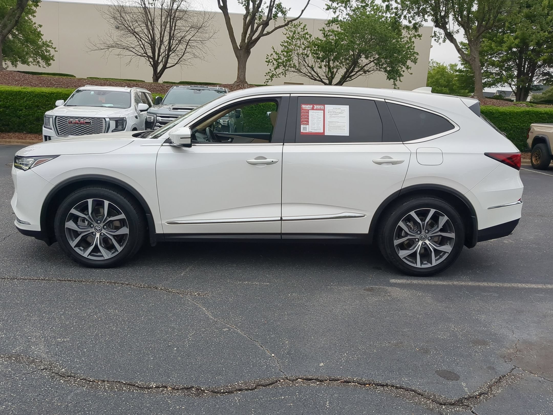 Used 2023 Acura MDX FWD w/ Technology Package image 7