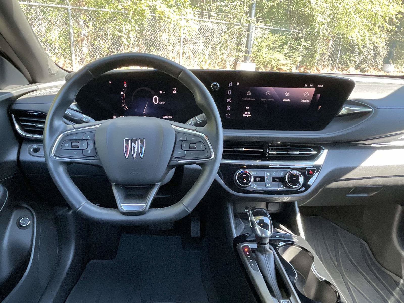 Used 2024 Buick Envista Sport Touring w/ Convenience I Package FWD image 11
