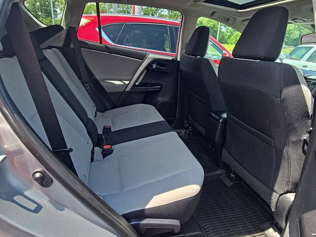 Used 2018 Toyota RAV4 XLE w/ Plus Extra Value Package AWD/4WD image 23