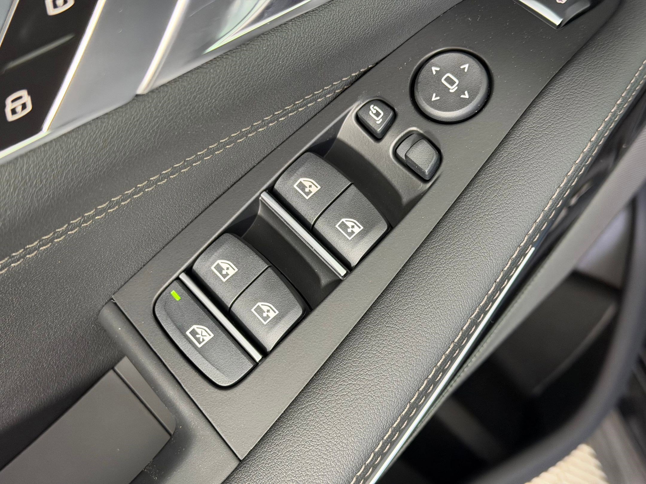 New 2026 BMW X5 sDrive40i w/ M Sport Package image 21