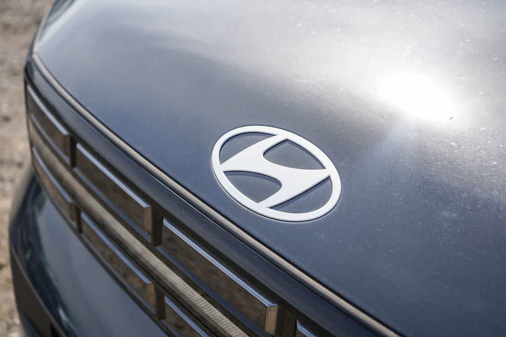 New 2026 Hyundai Santa Fe Limited AWD/4WD image 11