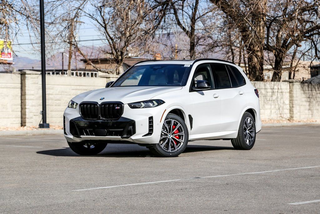New 2026 BMW X5 M60i AWD/4WD image 1