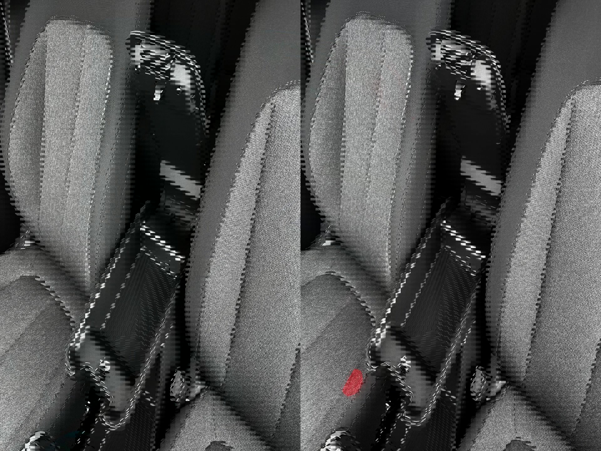 New 2025 Hyundai Ioniq 5 SE image 18