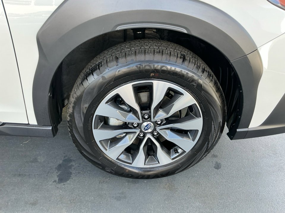 Certified 2025 Subaru Outback Limited XT AWD/4WD image 31