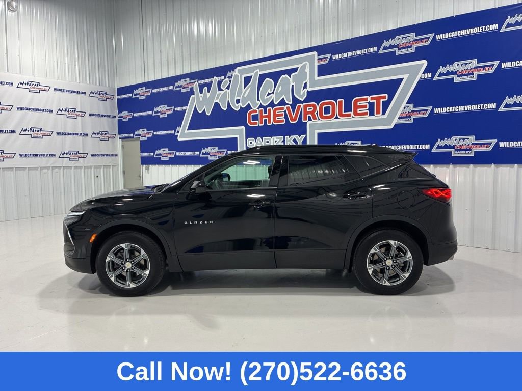 Used 2024 Chevrolet Blazer LT w/ Convenience Package image 3