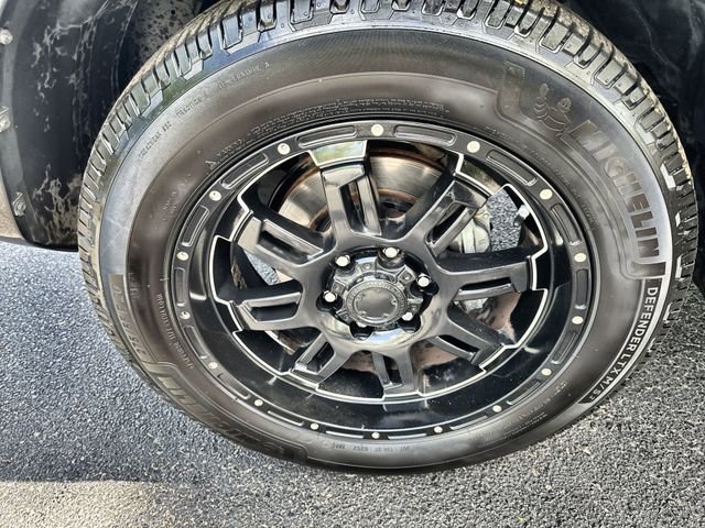 Used 2018 Toyota 4Runner SR5 Premium image 18