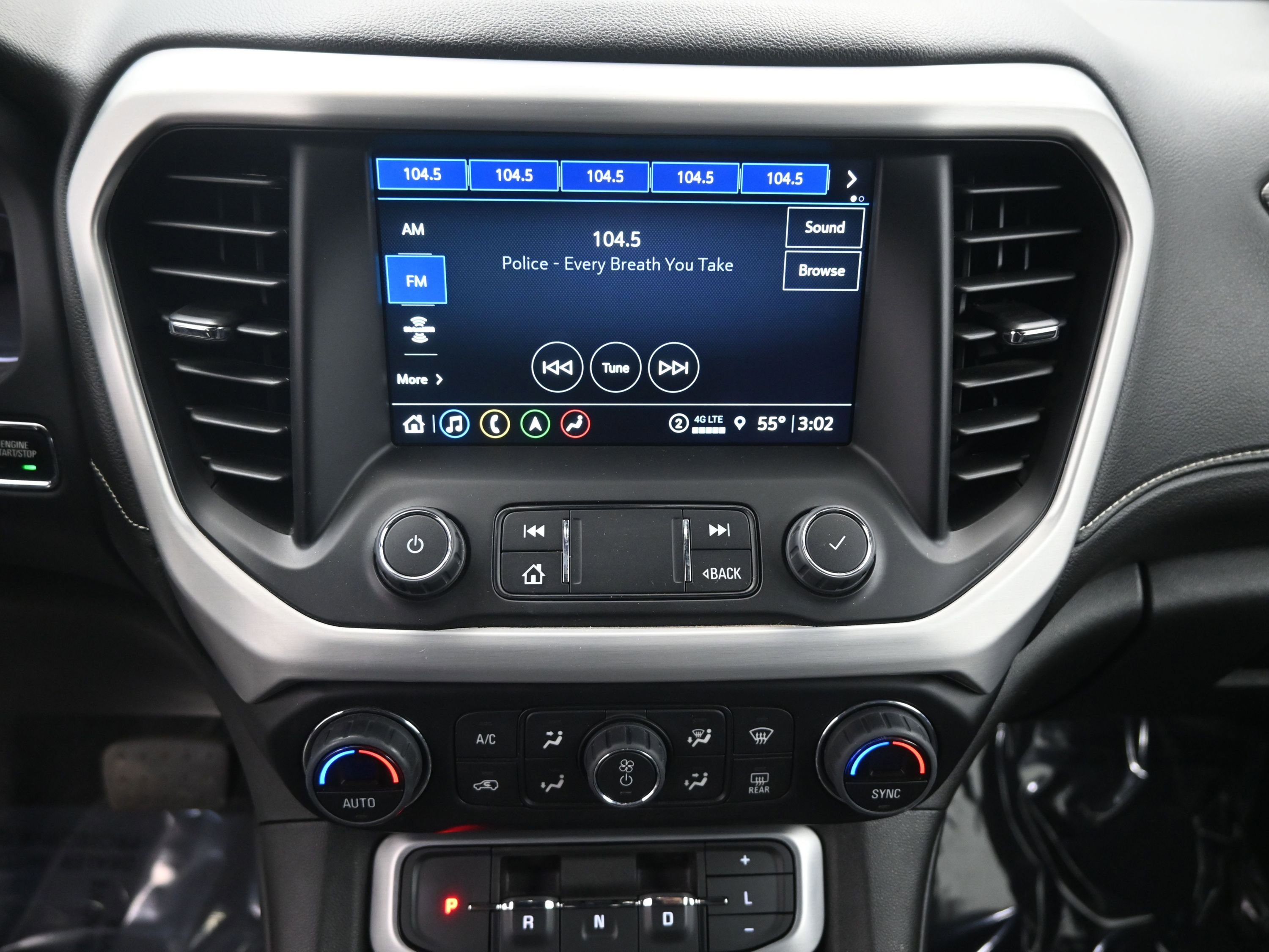 Used 2023 GMC Acadia SLT image 15