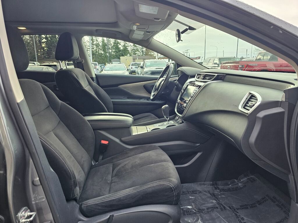Used 2015 Nissan Murano SV AWD/4WD image 10