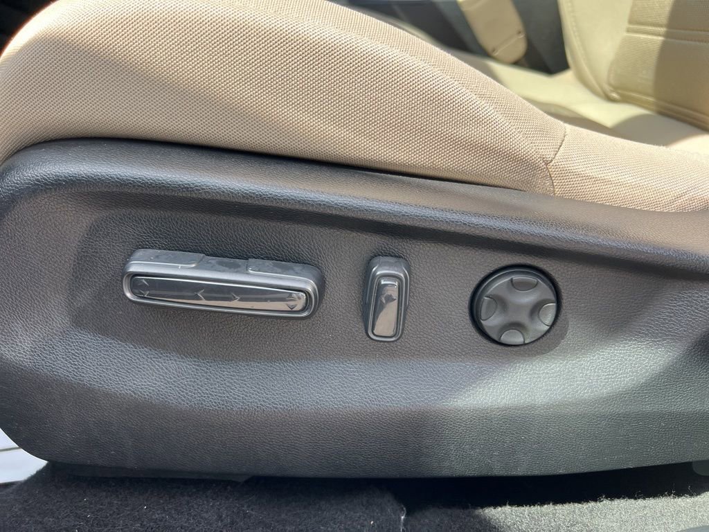 Used 2018 Honda CR-V EX image 28