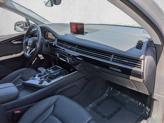 Used 2019 Audi Q7 3.0T Prestige image 27