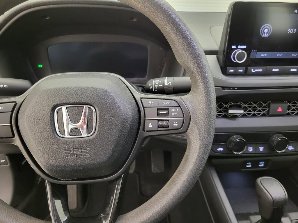 Used 2024 Honda Accord EX image 5