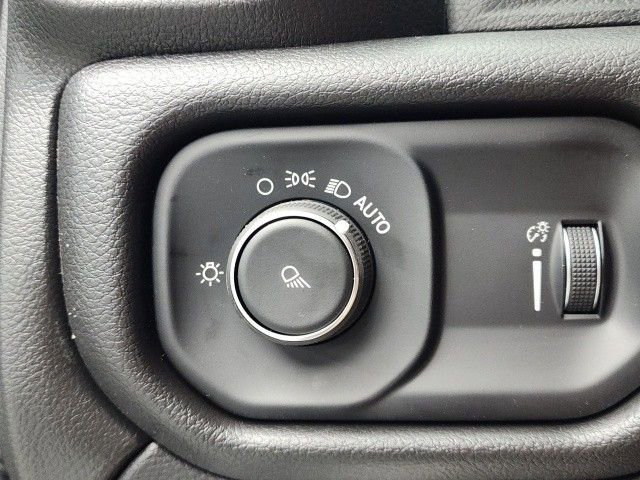 New 2024 RAM 3500 Tradesman image 35