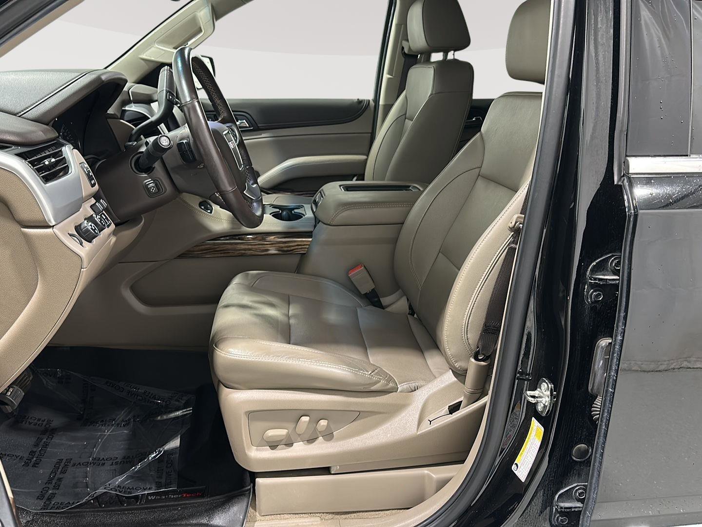 Used 2019 GMC Yukon SLT w/ Open Road Package image 16