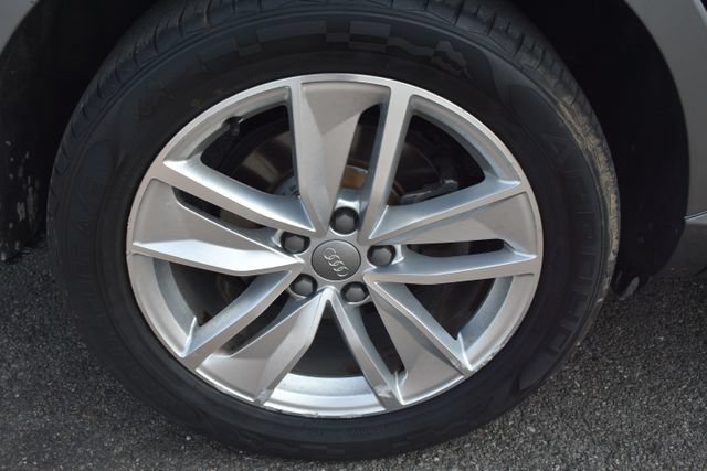 Used 2017 Audi Q3 2.0T Premium FWD image 41