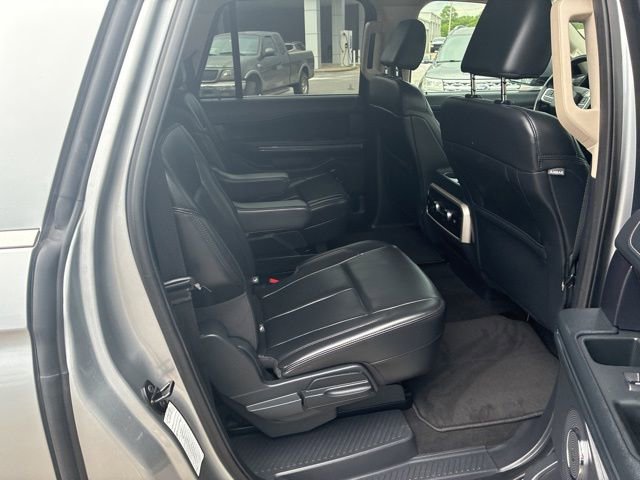 Used 2024 Ford Expedition Max XLT AWD/4WD image 28
