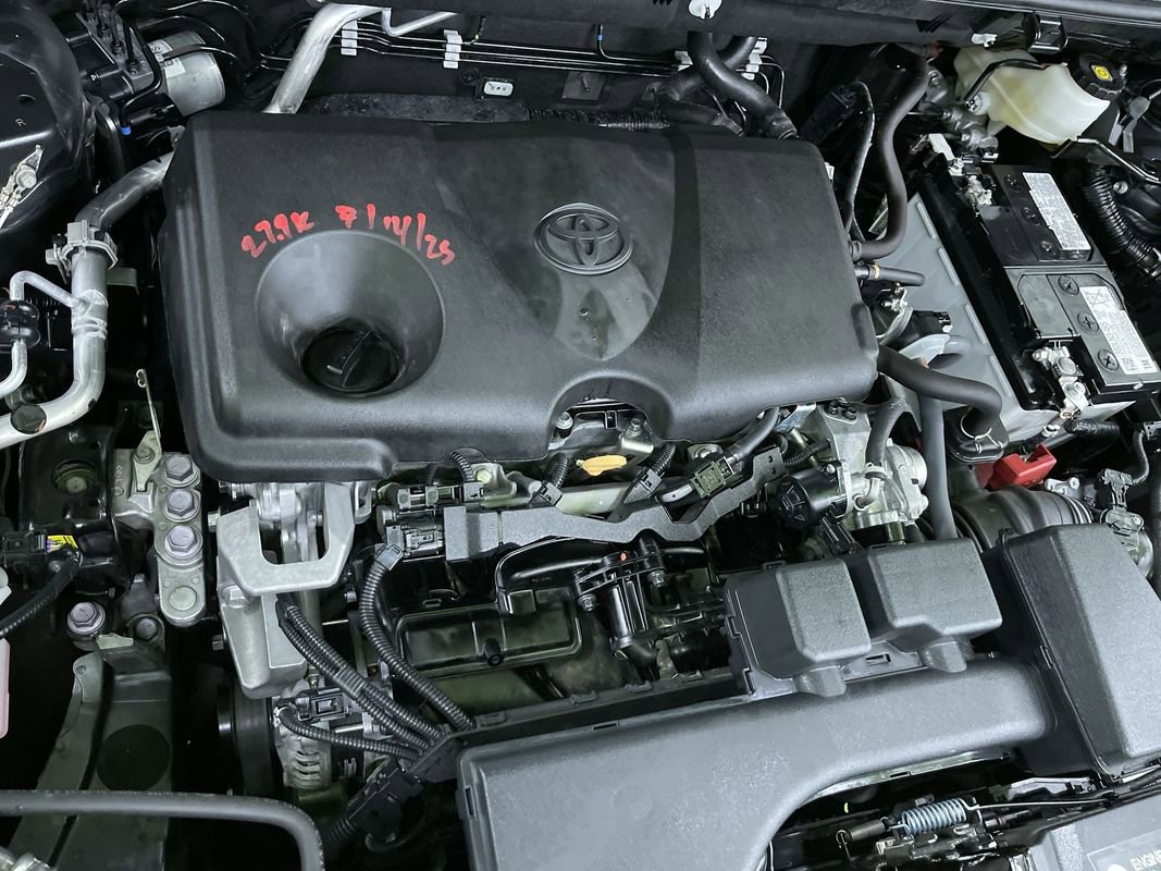 Used 2024 Toyota RAV4 LE image 28