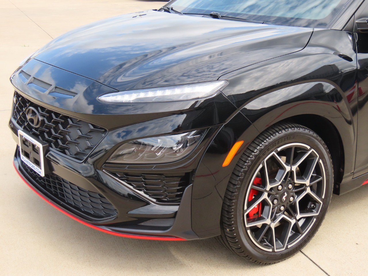 Used 2023 Hyundai Kona N image 5