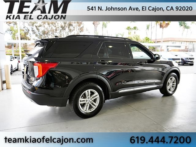 Used 2023 Ford Explorer XLT w/ Equipment Group 202A AWD/4WD image 9