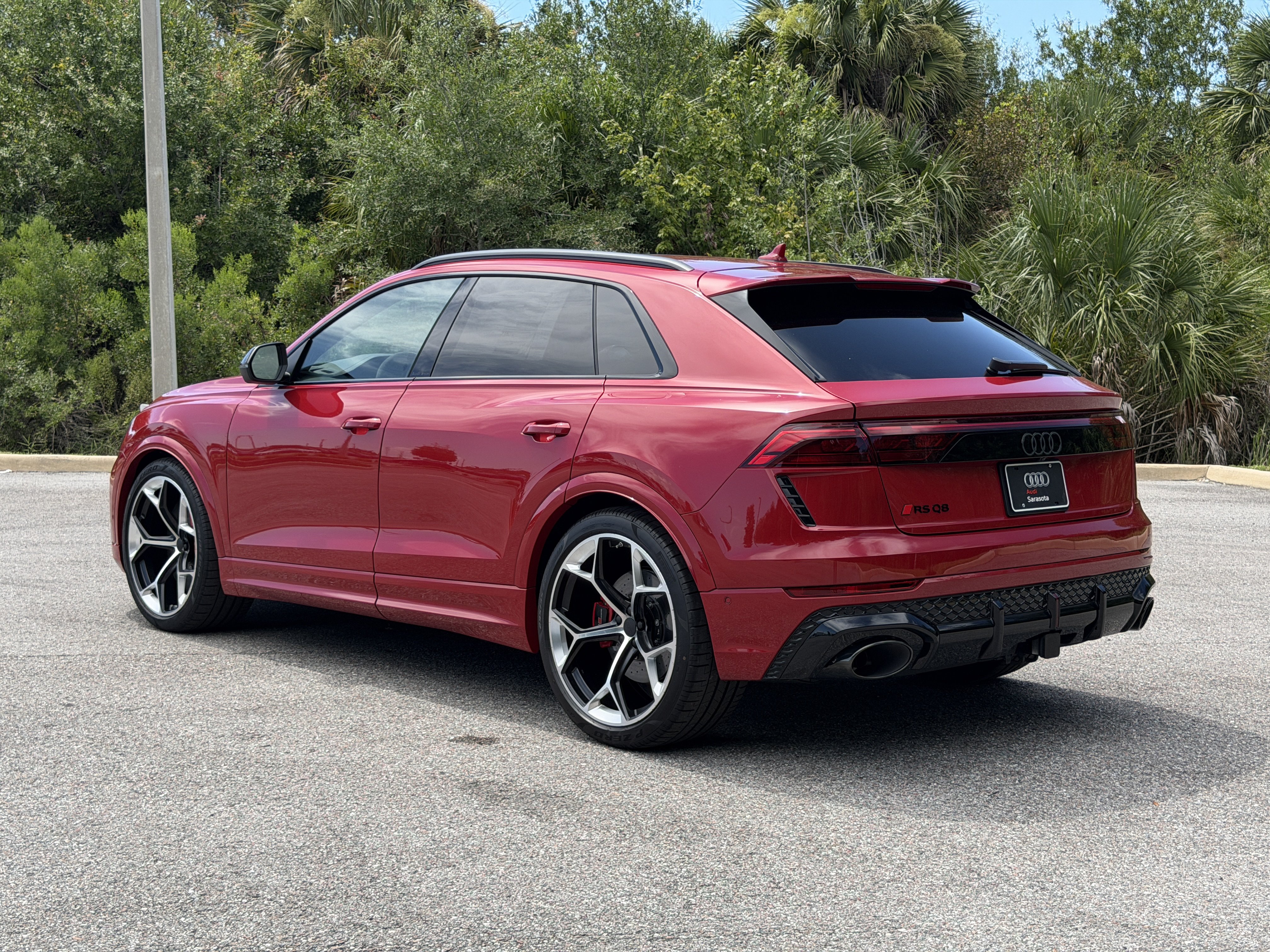 New 2027 Audi RS Q8 performance AWD/4WD image 5