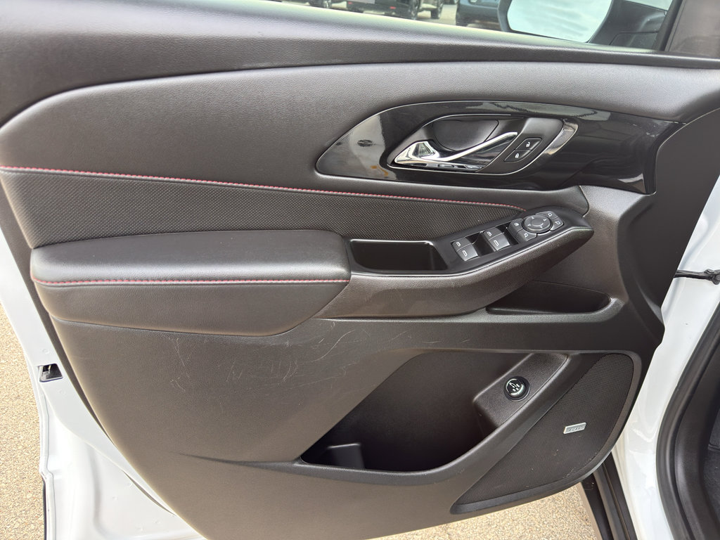 Used 2023 Chevrolet Traverse RS w/ LPO, Floor Liner Package image 14