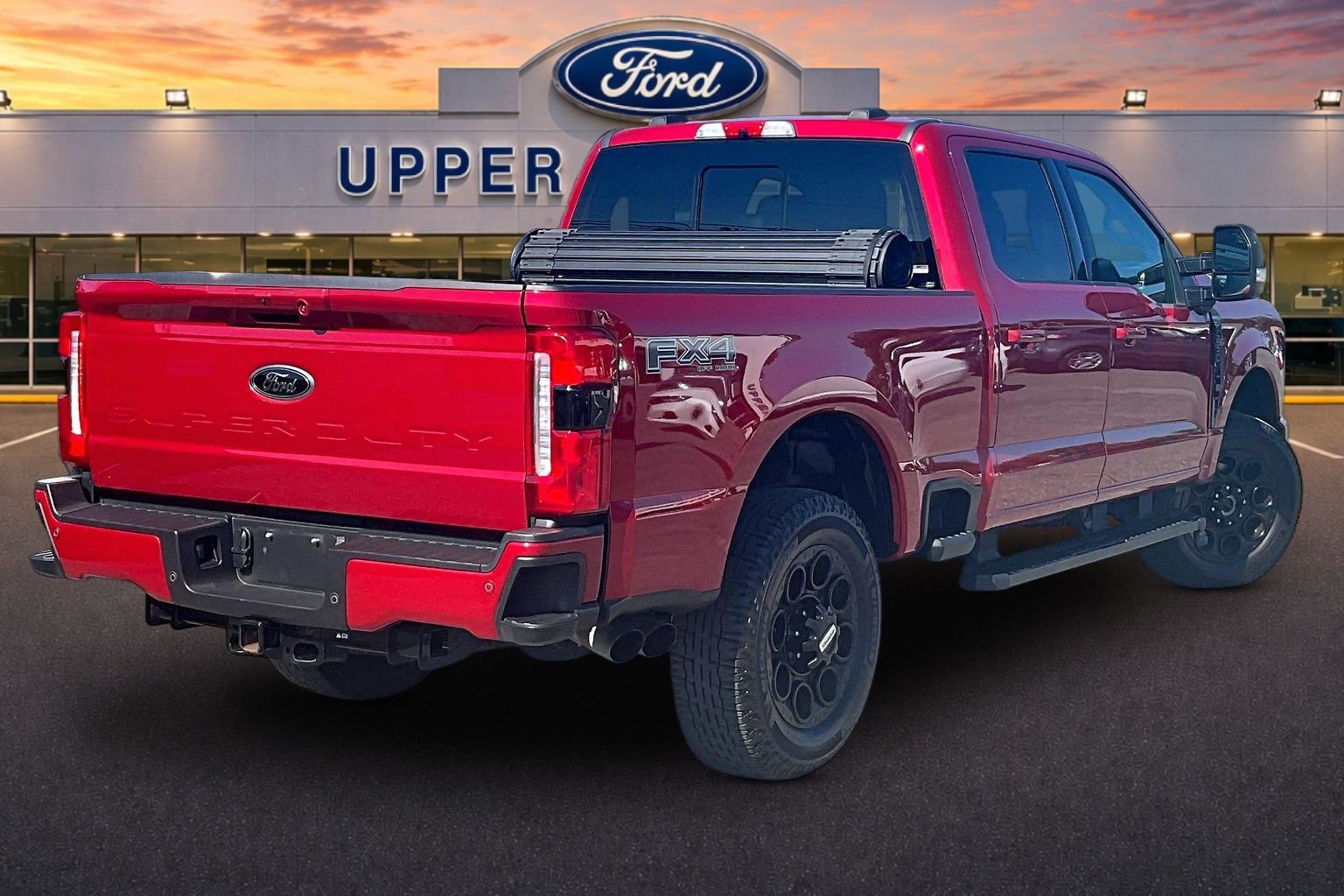 Used 2023 Ford F250 Lariat w/ Lariat Ultimate Package AWD/4WD image 13