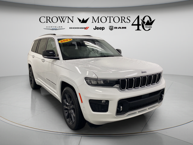 Used 2023 Jeep Grand Cherokee L Overland w/ Luxury Tech Group IV AWD/4WD image 9