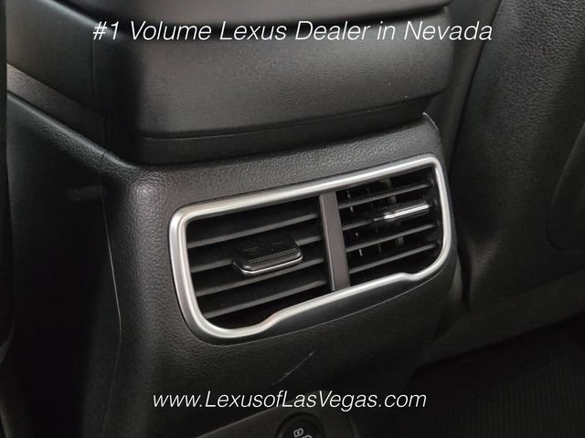 Used 2023 Hyundai Santa Fe SEL w/ Premium Package AWD/4WD image 18