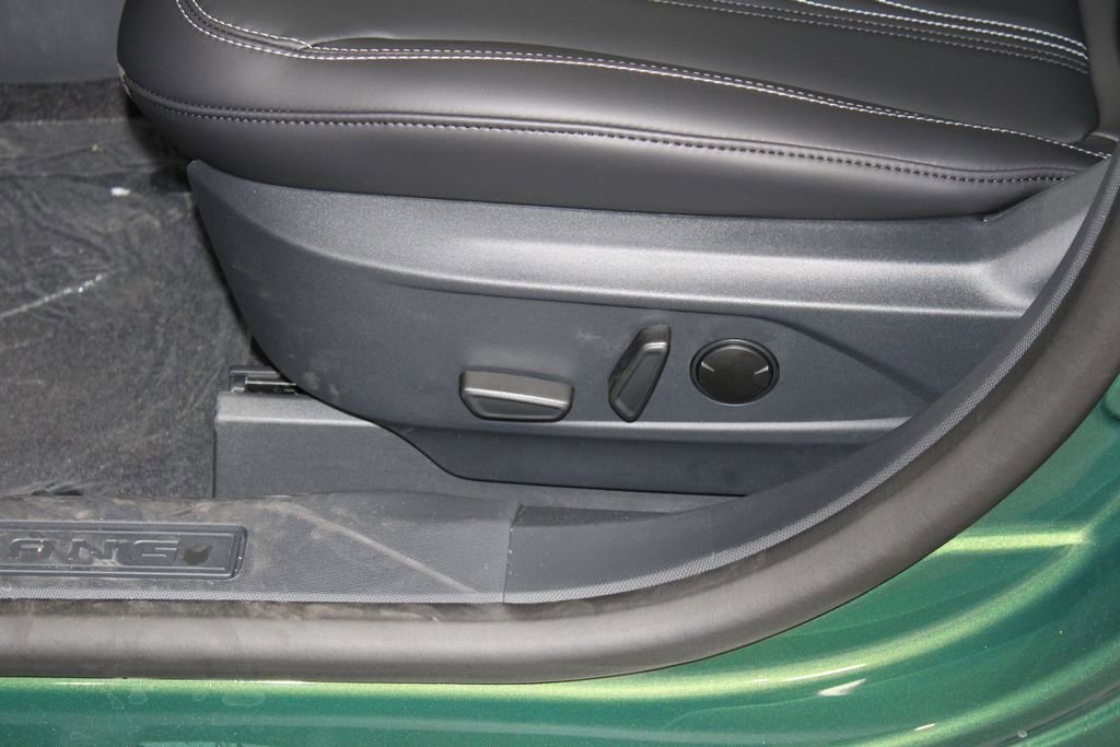 New 2025 Ford Mustang Mach-E Select image 20