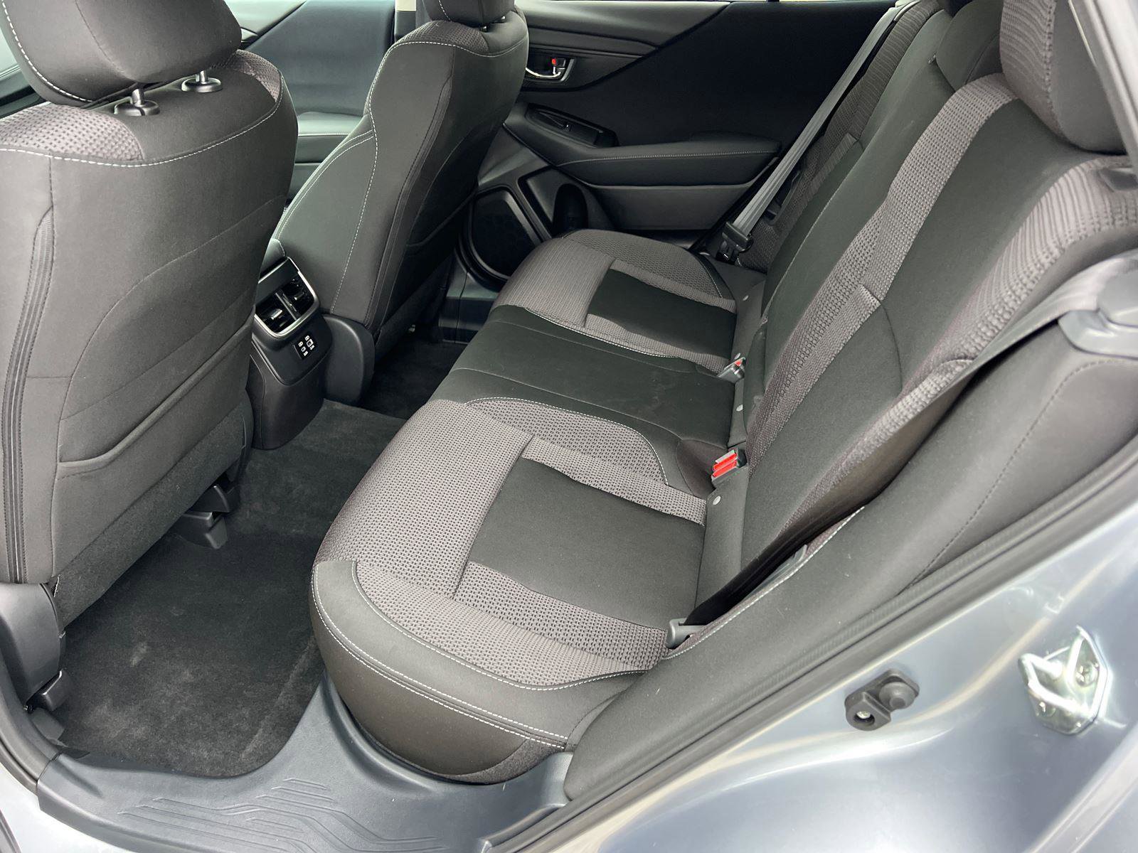 Used 2023 Subaru Outback Premium image 21