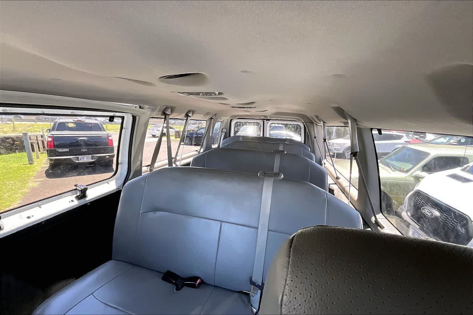 Used 2014 Ford E-350 and Econoline 350 XL w/ Power Windows & Locks Group RWD image 29
