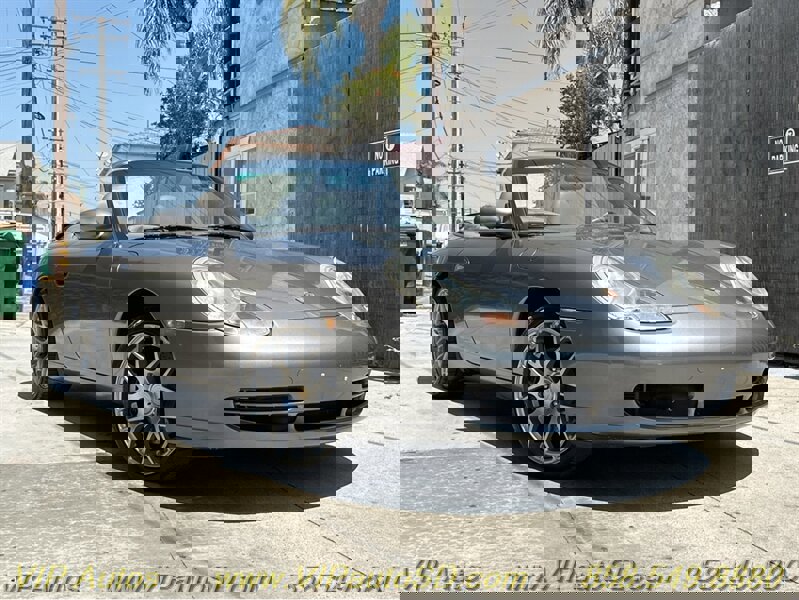 Used 2001 Porsche 911 Carrera 4 image 1