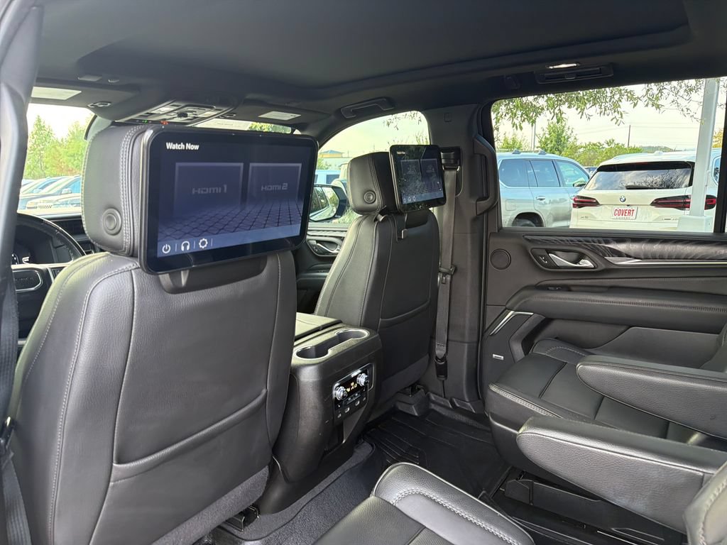 Used 2024 GMC Yukon XL Denali w/ Advanced Technology Package AWD/4WD image 40