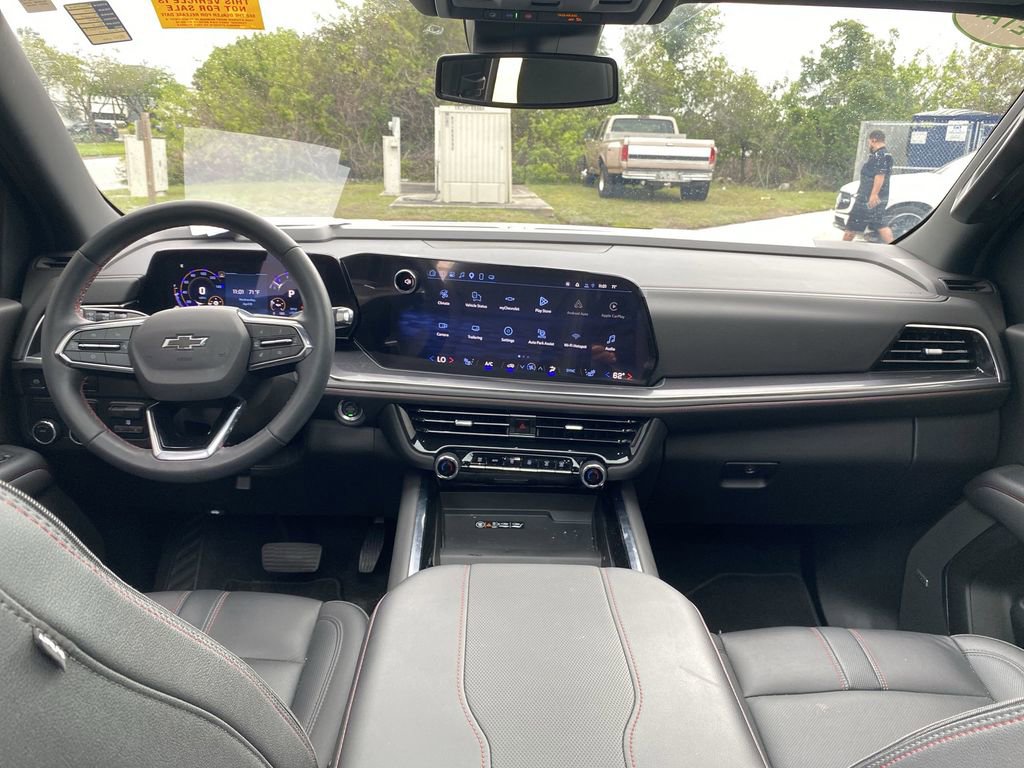 Used 2025 Chevrolet Tahoe RST w/ Comfort Package image 2