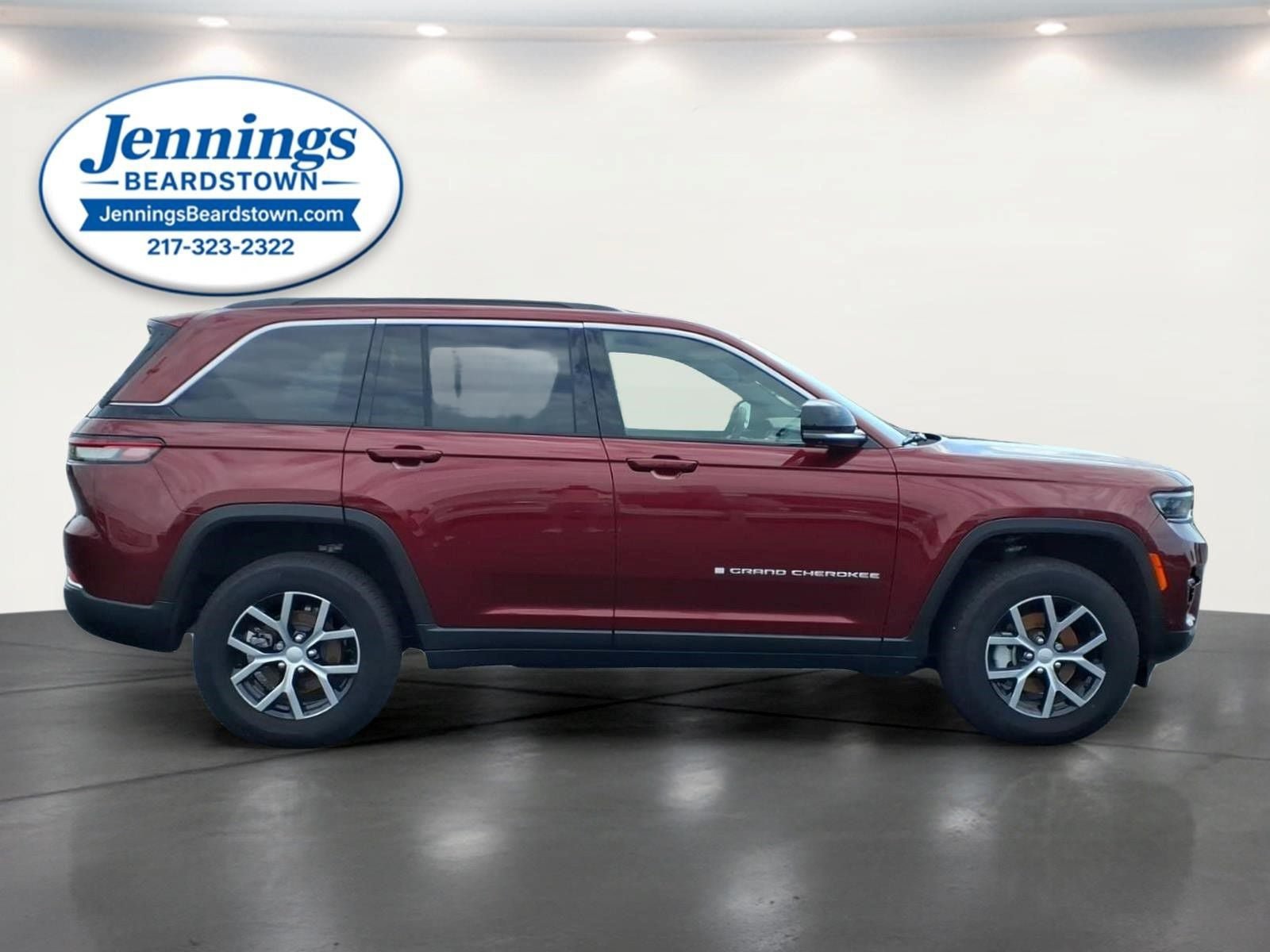 Used 2024 Jeep Grand Cherokee Limited w/ Luxury Tech Group II AWD/4WD image 28