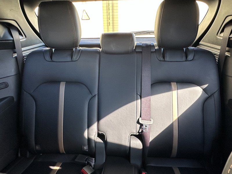 Certified 2025 MAZDA CX-90 3.3 Turbo S w/ Premium Package image 18