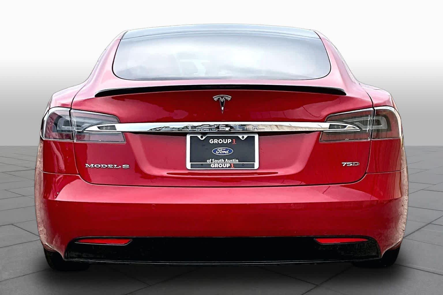 Used 2017 Tesla Model S 75D AWD/4WD image 4